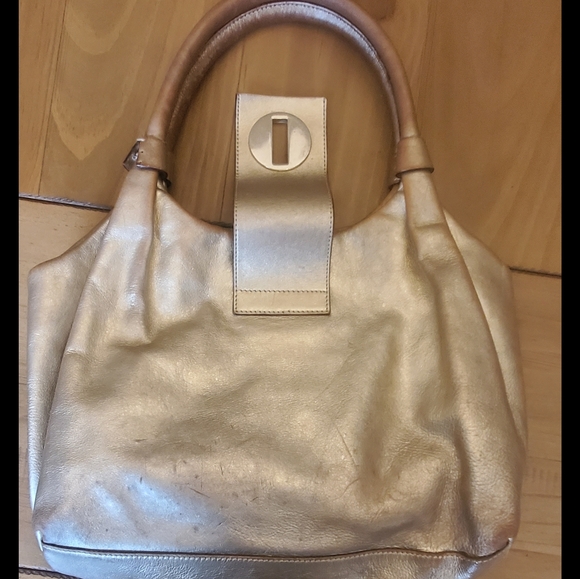 Well-loved oversized Kate Spade shoulder bag gold spacious needs clean_refresh - Picture 2 of 6